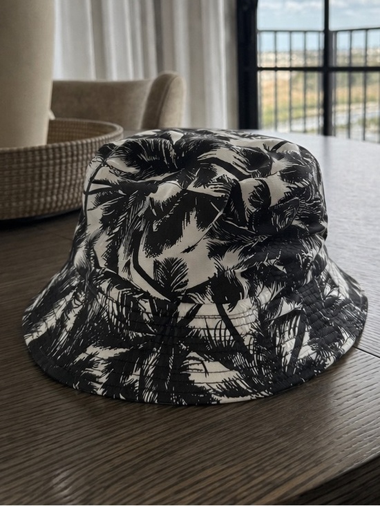 Accessories - Monochrome Palm Print Bucket Hat
